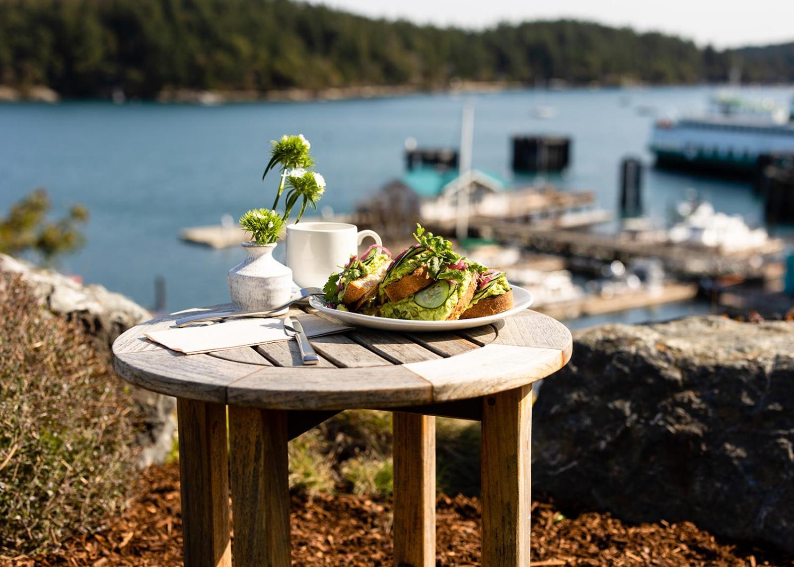 Отель Friday Harbor House Экстерьер фото