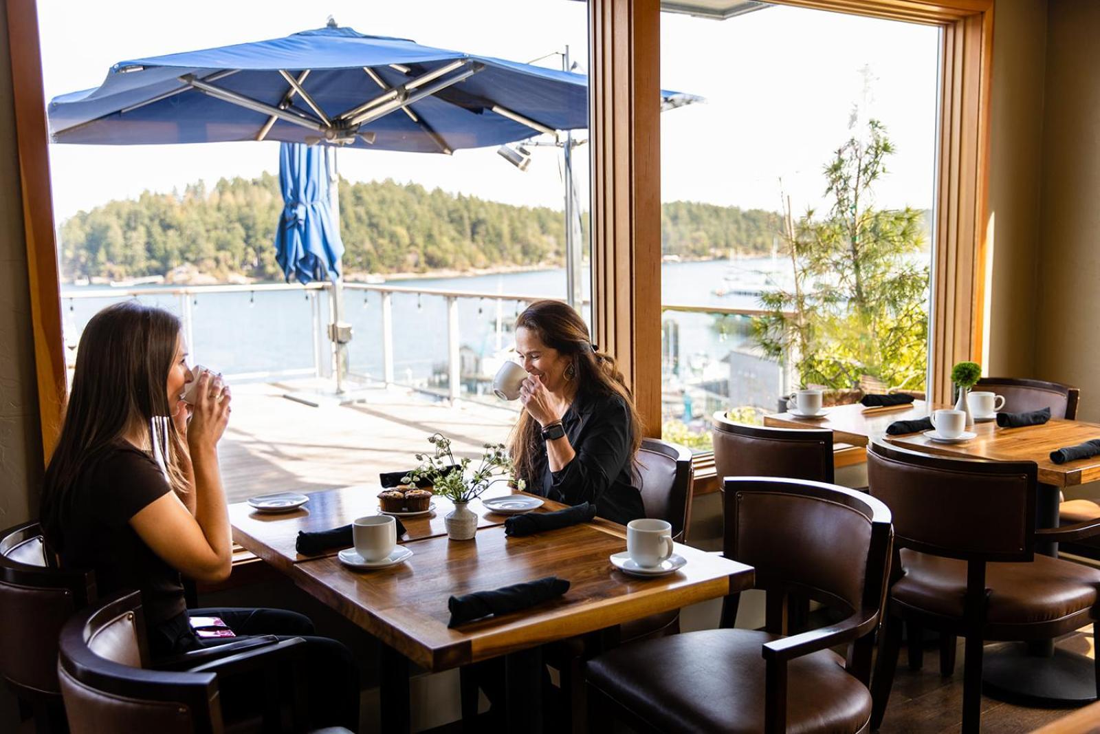 Отель Friday Harbor House Экстерьер фото